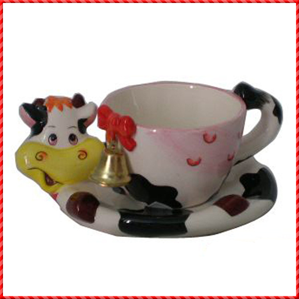 cow figurine-013