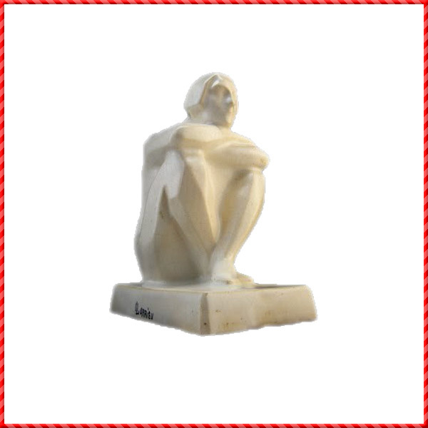 nude figurine-012