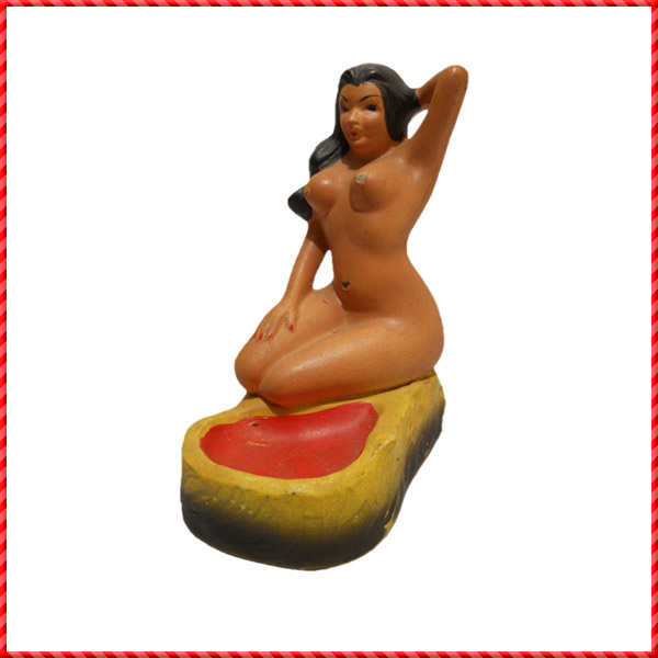 nude figurine-016