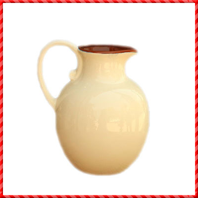 pitcher-081