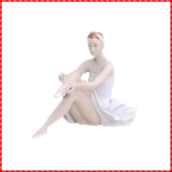 ballet figurine-025