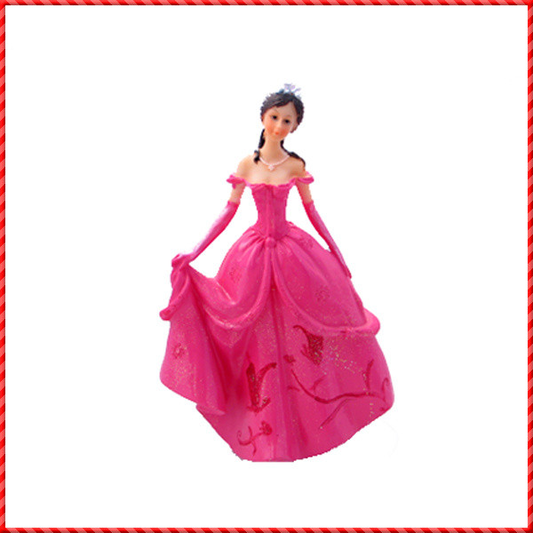 princess figurine-020