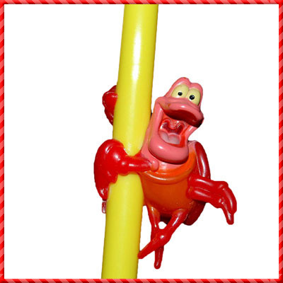 straw figurine-032